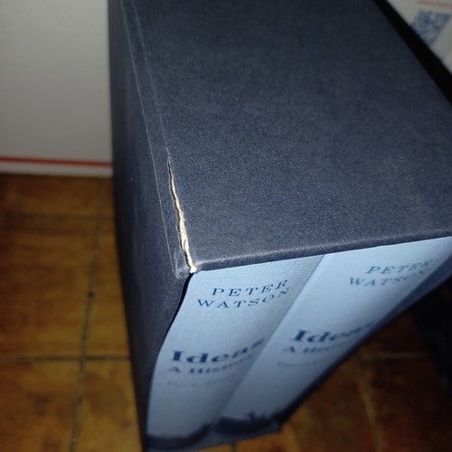 Folio Society Ideas A History Fire to Freud Volumes 1 & 2 with Dust Jacket - Picture 2 of 10