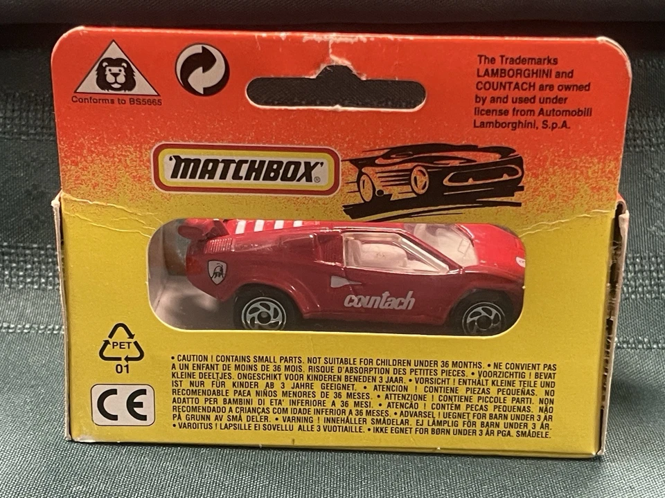 Matchbox Lamborghini Countach #11 — Superfast Series (Mint on Card) - Image 3 of 4