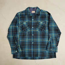 1960s Tailors Mohan's Loop Collar Plaid Wool Shirt Green