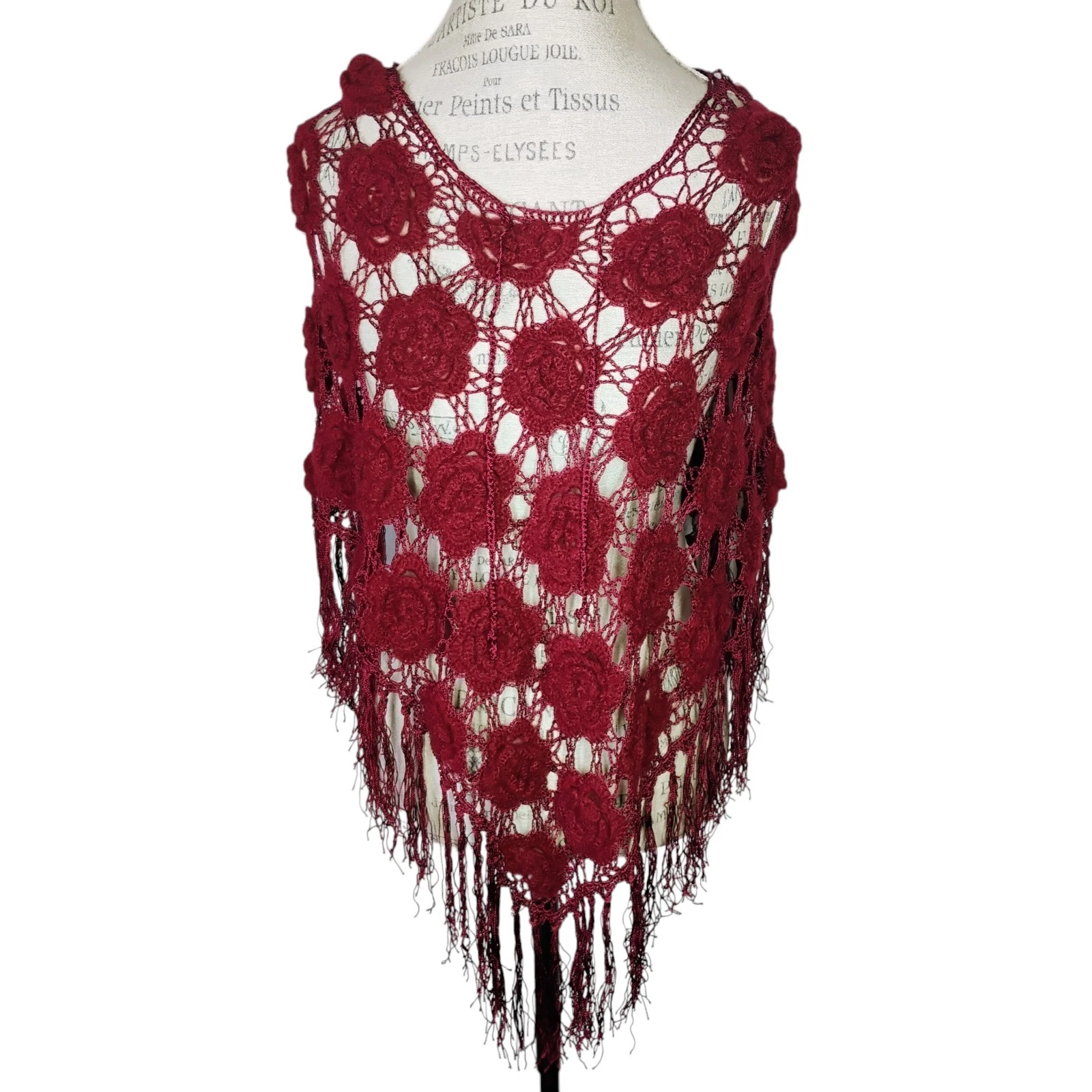 Vintage Crochet Knit Poncho Womens S/M Burgundy Whimsigoth Boho Fringe Festival