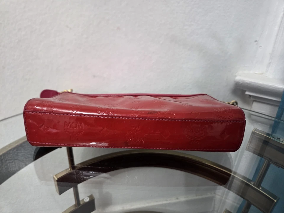 Bolso clutch mcm rojo Foto 4 de 4