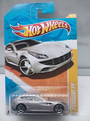 Hot Wheels Mainline / Ferrari  FF - Silver - Long Card - Model Car x1