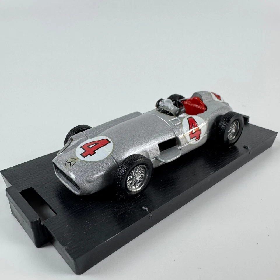 Brumm 1/43 1993 Fangio series S022 Mercedes W196 Swiss Grand Prix 1954 boxed - Image 3 of 4