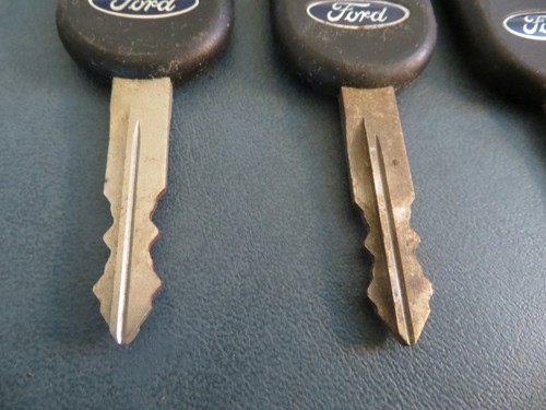 1990's GENUINE OEM FORD LINCOLN DOOR IGNITION KEYS X4 USED UNCUT - Bild 3 von 9