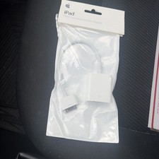Genuine Apple 30 Pin Connector to VGA Adapter Connection Cable iPad/iPhone-White