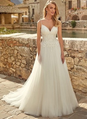 Traumhaftes Brautkleid Hochzeitskleid Maßanfertigung 32-60 Knöpfe weich Tüll