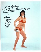 Caroline Munro "James Bond" Autogramm signed 20x25 cm Bild