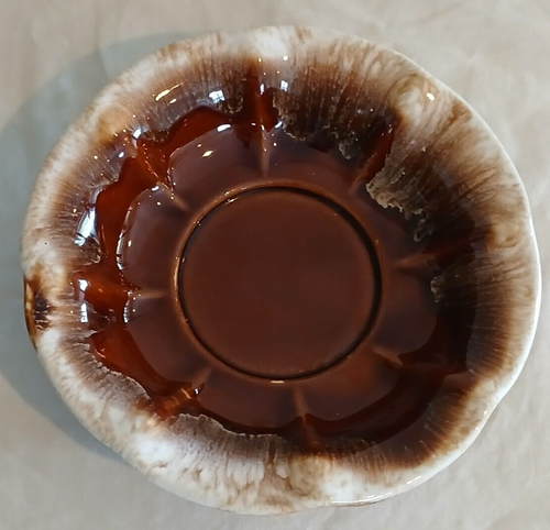 McCoy Scalloped Edge Brown Drip Bowl 7.5" Vintage HAIRLINE CRACK!