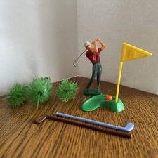 Vintage Wilton Golf Cake Topper pieces golfer ball flag hole trees golf clubs