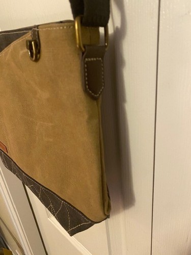 CLEARANCE $28 (was $43) CHALA PRISM CROSSBODY BAG - OLIVE - Picture 3 of 11
