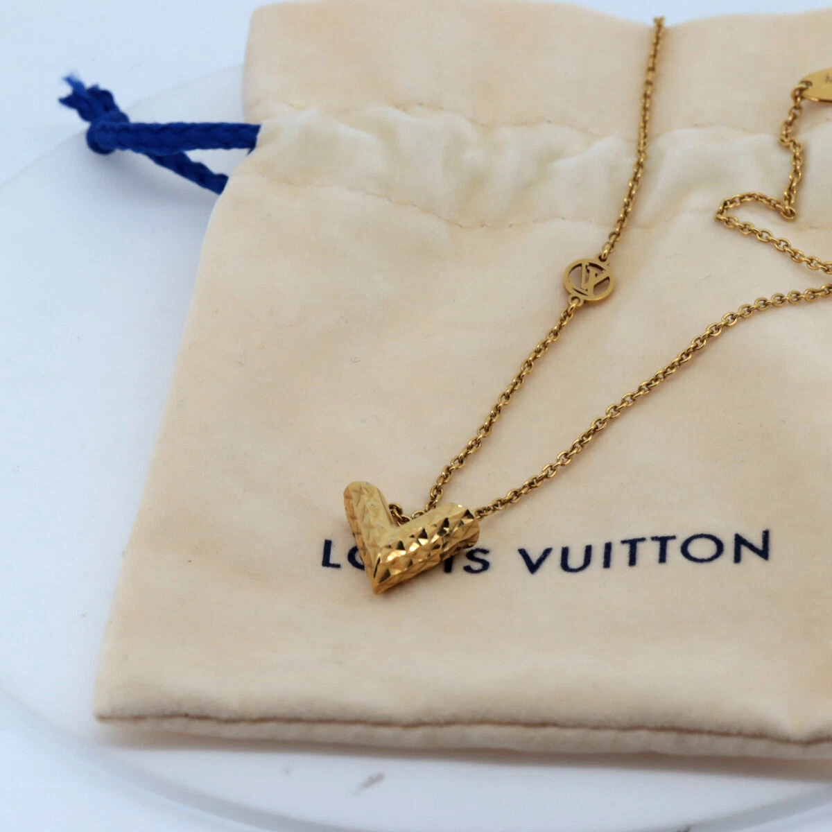 LOUIS VUITTON（LV） Louis Vuitton V Collana Essenziale M64268 Lunghezza Catena Oro 39 5 44 5 cm