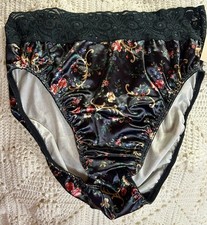 NWT Vtg BALI Second Skin Satin Lace Hi-Cut Sz 7 Black Floral Brief Panties 439