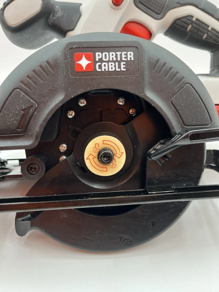 NEW PORTER-CABLE 20V PCC661 5 1/2” Circular Saw with Battery - Image 4 of 4