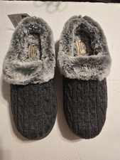Women's Skechers BOBS Memory Foam Gray Fur Lined Slip-Ons, Size 8.5, New