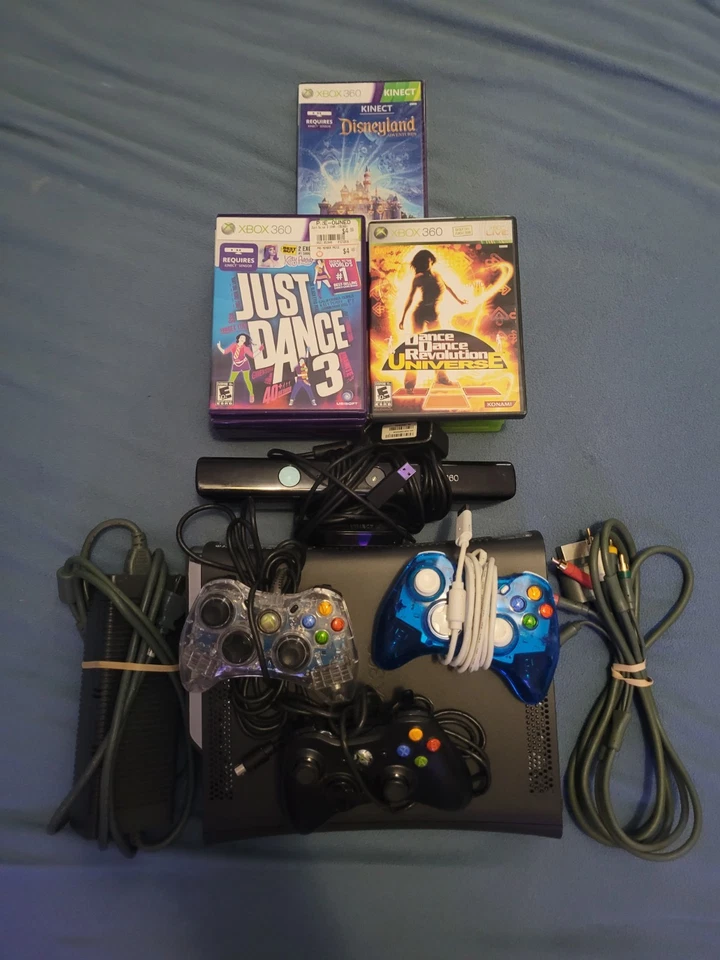 Consola xbox 360 elite 120gb KINECT 14 juegos APENAS USADA ¡ESTADO LIMPIO! Foto 2 de 4