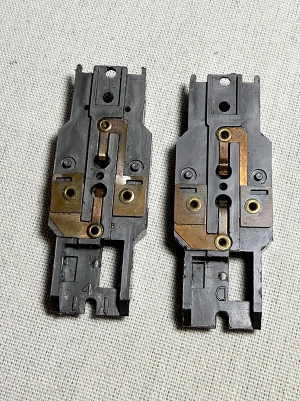 VINTAGE AURORA MODEL MOTORING TJET CHASSIS ~ 2 PC ORIGINAL RARE