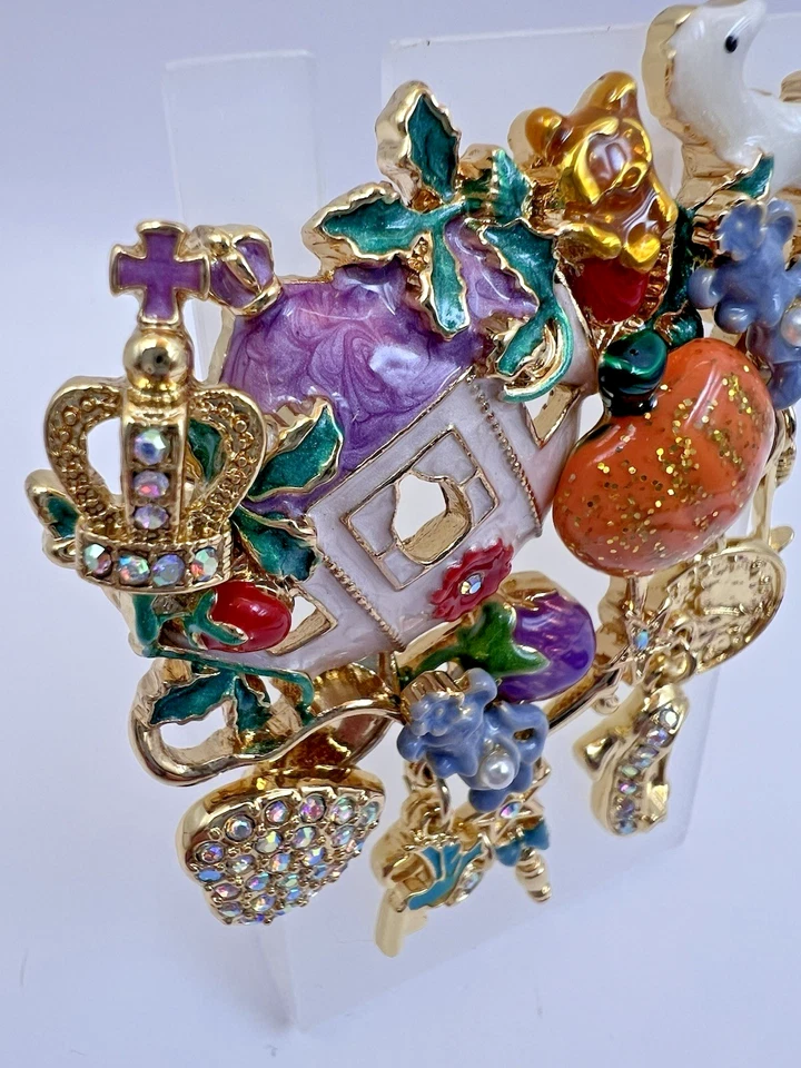 Broche Kirks Folly Firmado Esmalte Estrás Carro Cenicienta Cuelga Dijes Foto 3 de 4