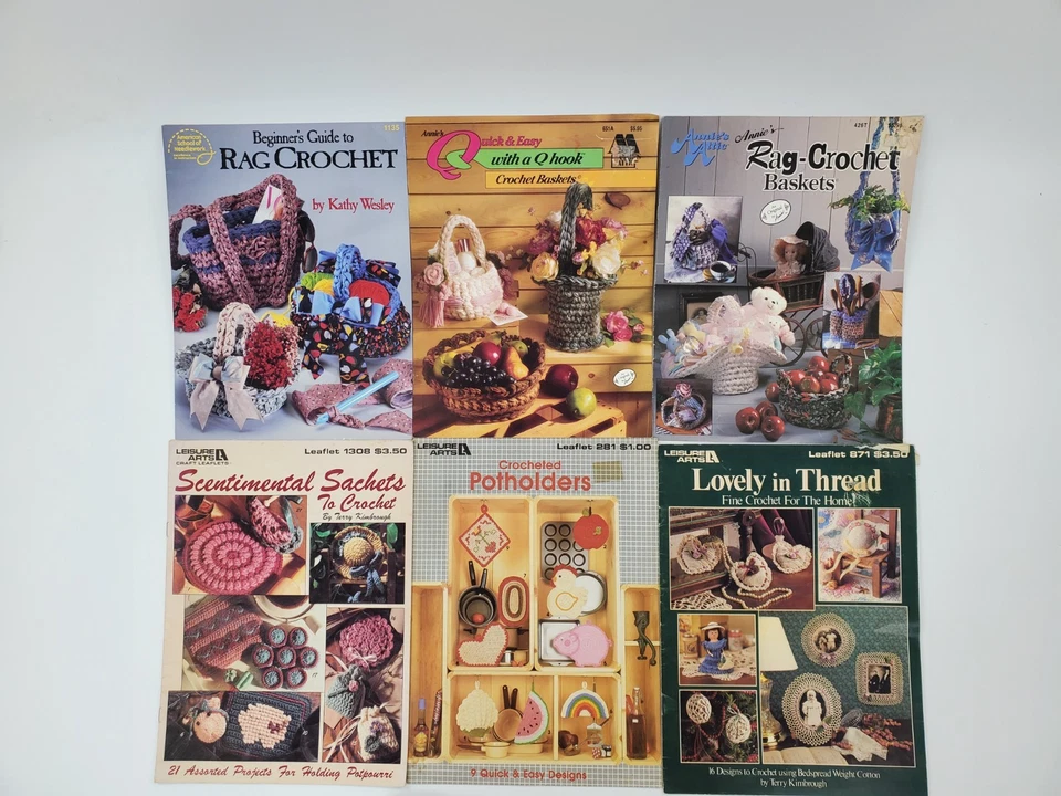 6X Various Crochet Booklets Vintage Leisure Arts Annie's Attic Lot F - Image 2 of 4