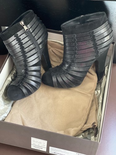 Bottega Veneta Suede Booties