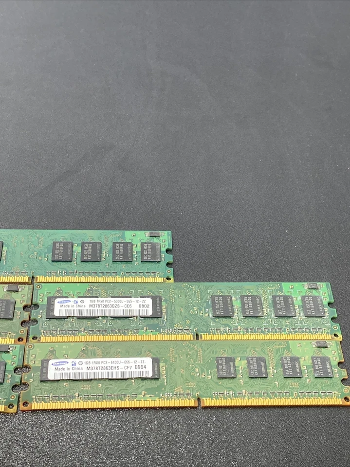 Samsung M378T2863EHS-CF7 4GB (5x1GB) PC2-6400U DDR2 800 Desktop Memory RAM Kit - Image 2 of 4