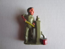 Vintage Lead Unbranded 2 3/4 Inch 41/39 Man Pumping Water