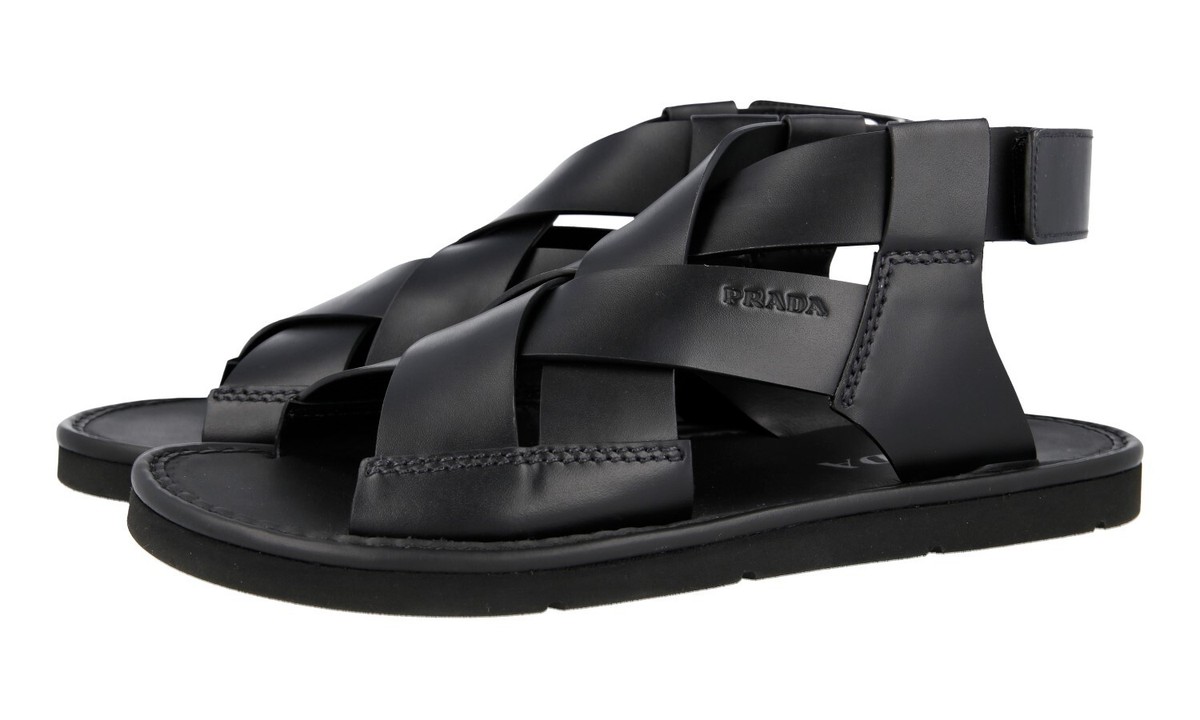 PRADA ブラック ストラップミュール 38 1/2 プラダ PRADA サンダル ミュール レザーストラップサンダル