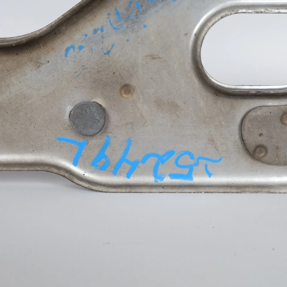 2002 - 2004 年保时捷 911 996 3.6 左消声器支撑支架 99611123702 原始设备制造商二手 — 第 3/4 张图片