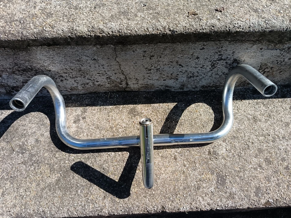 Guidon 3ttt , potence 3ttt Record 22.2mm - Photo 4/4