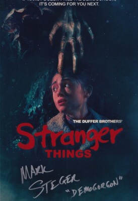 MARK STEGER signed Autogramm 20x30cm STRANGER THINGS in Person autograph COA