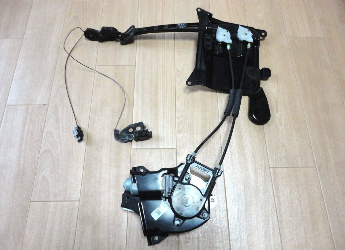 TOYOTA VOXY ZRR70W Genuine Left Rear Slide Door Power Slide Motor