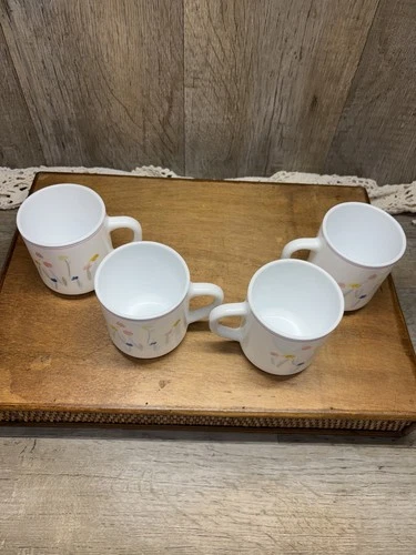 Vintage  Arcopal France Floral Milk Glass Cottage Style Mugs Pastoral Set Of 4