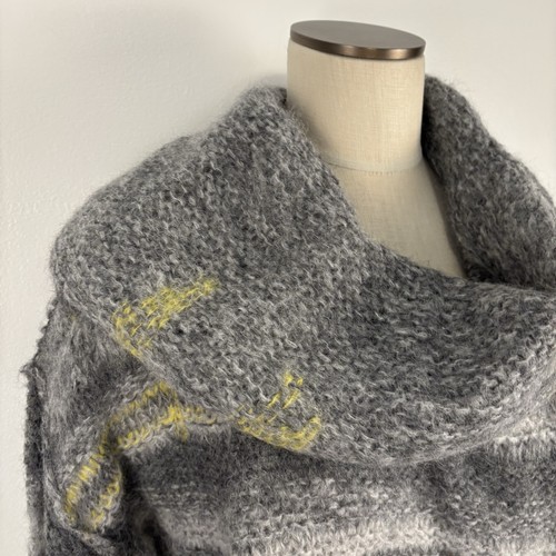 Suéter Free People Mujer Gris Medio Alpaca Hecho en Perú Capucha Cuello - Imagen 4 de 9
