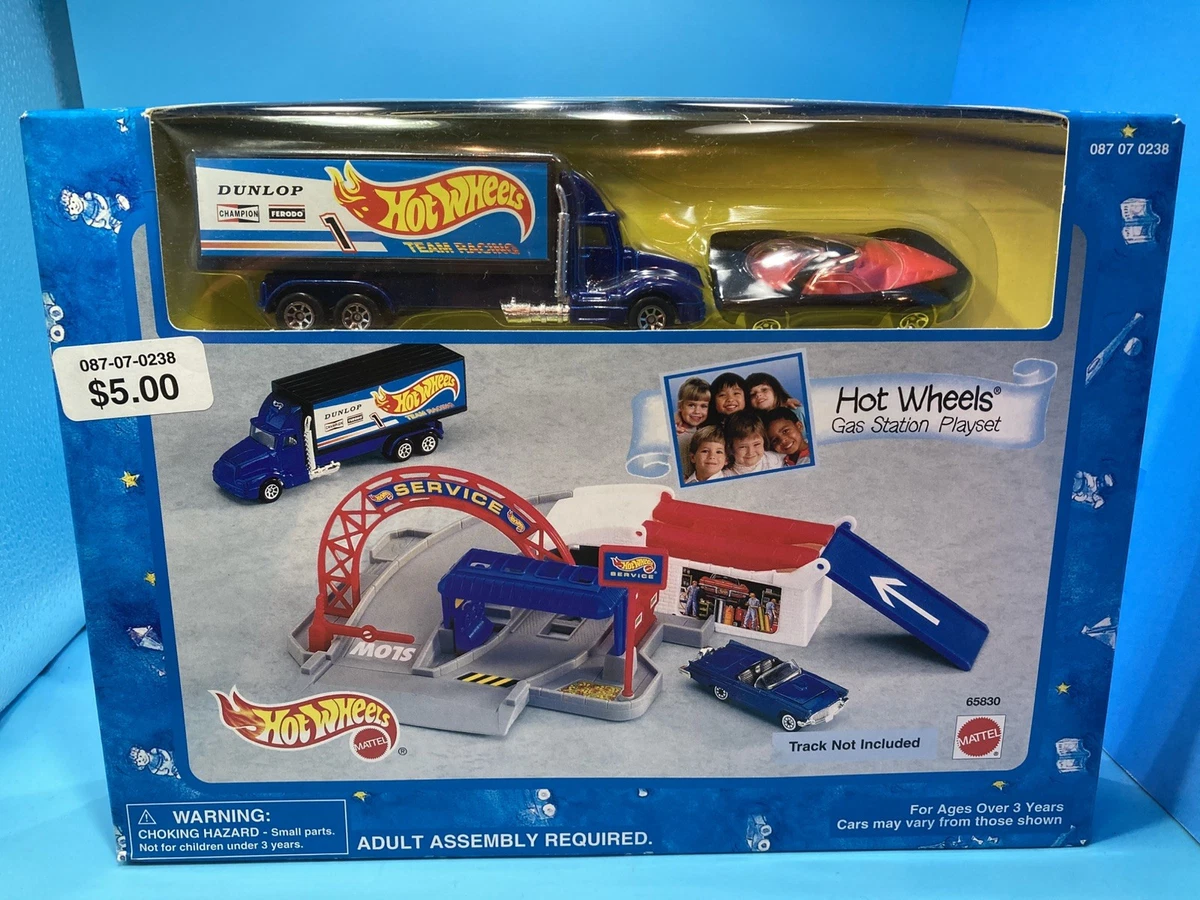 Hot Wheels Diecast Vehicle Play Sets 1995 Year of Manufacture for