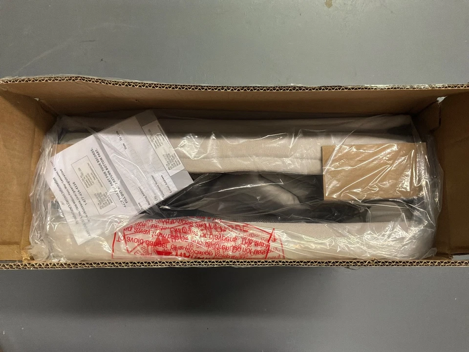 Chicco Alfa Lite Lightweight Travel Playard, Portable Playpen Dove/Beige - Image 2 of 3