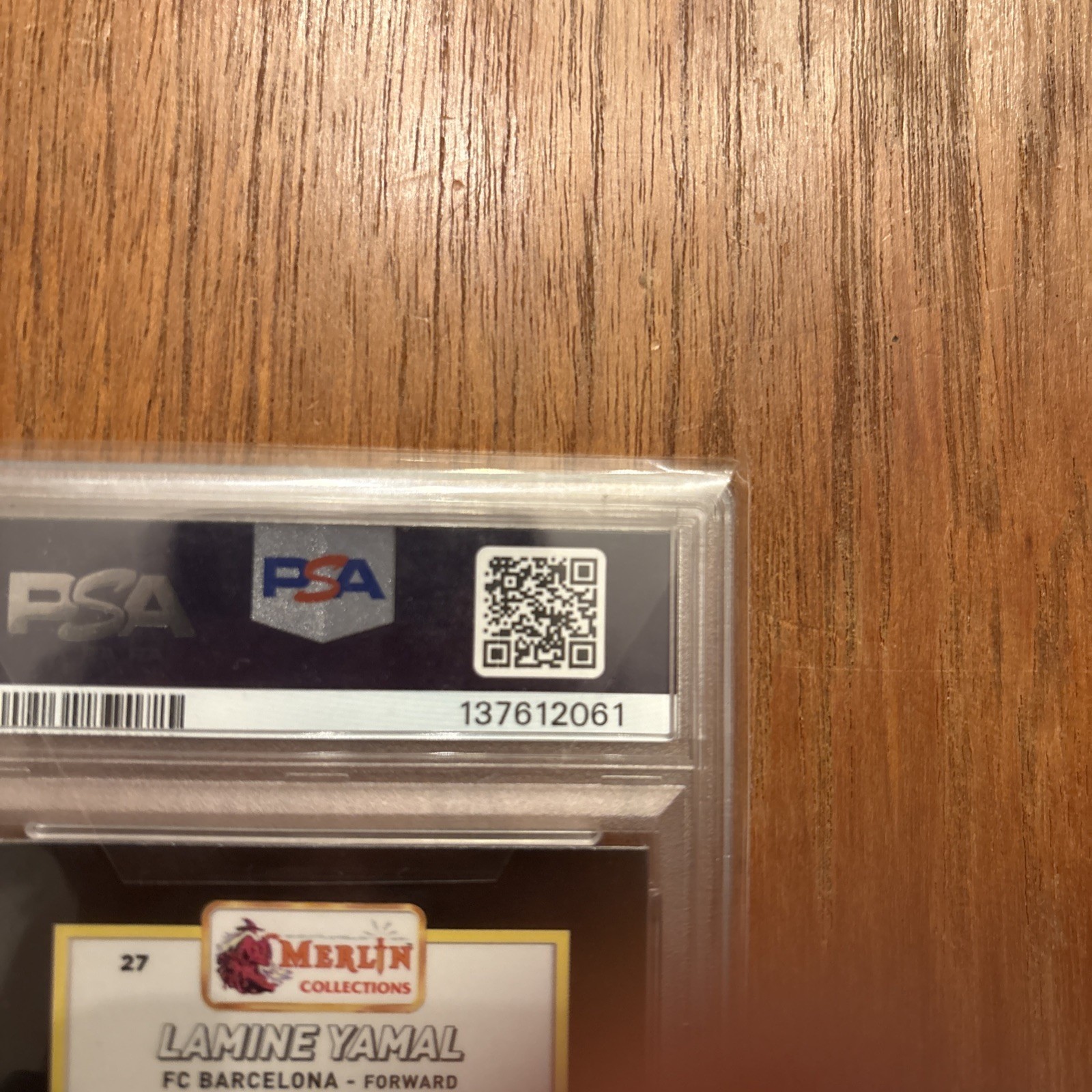 Topps 2023-24 Merlin UCC Lamine Yamal FC Barcelona #27 Refractor RC PSA 9 view 4