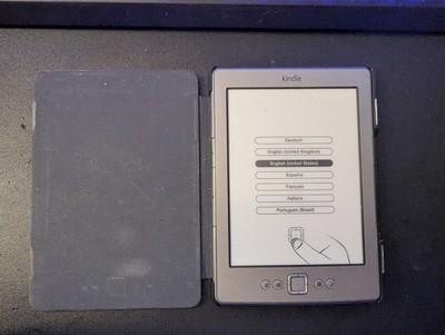 Amazon Kindle (4th Generation) 2GB, Wi-Fi, 6in - Graphite