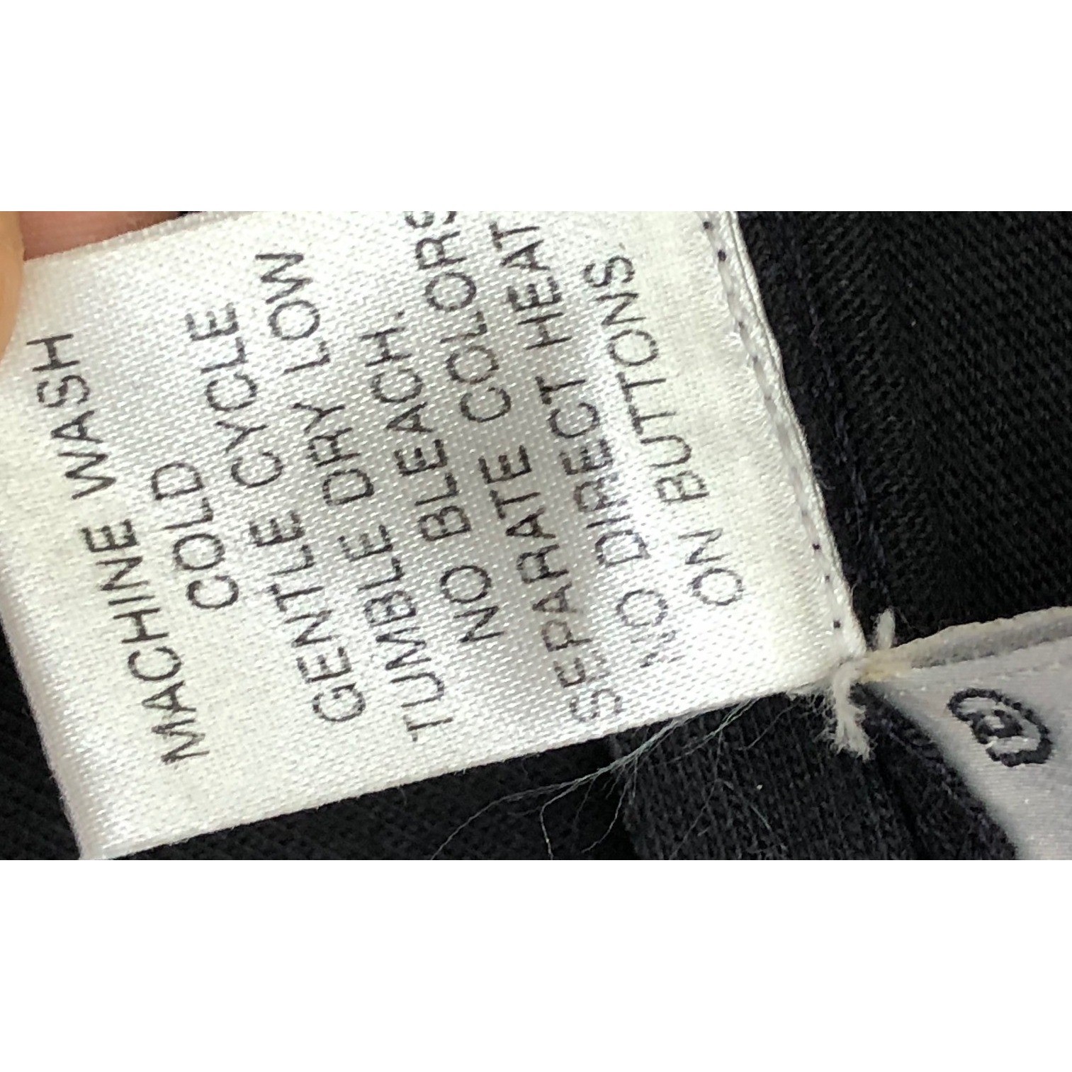 Michael Simon Women's Fruit Patchwork Button Card… - image 8