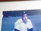 Joe DiMaggio Signed & Framed 8 x 10 Beautiful Photo & Signature Hand-signed — photo 3