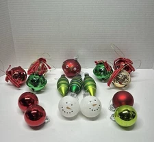 Lot Of 16 Assorted  Ornaments And Hooks For A Small Christmas Tree - EUC