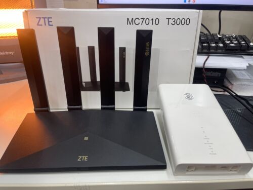 ZTE MC7010 AND T3000 PAIR OF ROUTERS - Afbeelding 1 van 1
