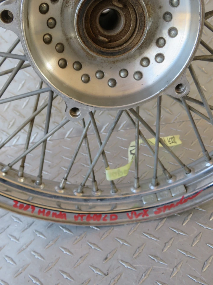 2007 07 HONDA VT600CD VT 600 VLX SHADOW FRONT RIM - Image 4 of 4