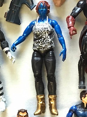LE MYSTIQUE Actionfigur handbemalt 18 cm hoch / Unikat / repinterest / wie neu