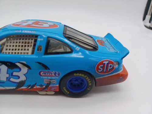 John Andretti #43 STP 1/24 scale Pontiac Grand Prix 1997 Hot Wheels pre-owned - Picture 2 of 12