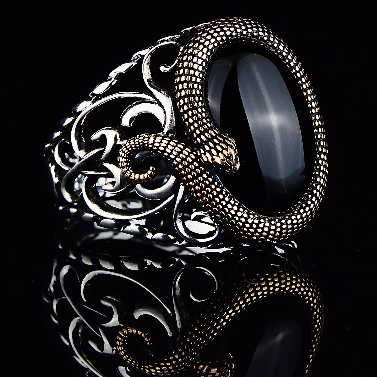 Adjustable Snake Cobra Shaped Ring Punk at Rs 99/piece | Snake Ring in  Delhi | ID: 2848949433348