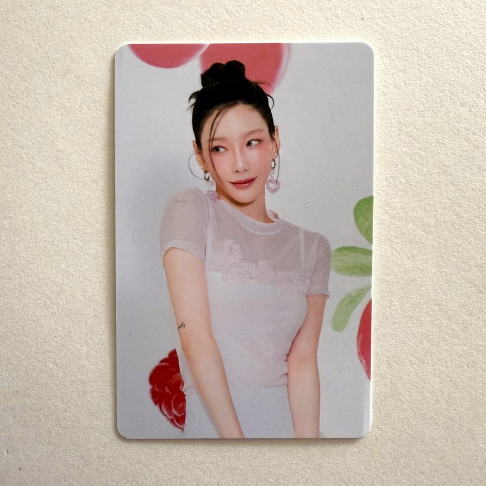 Girls' Generation SNSD 2025 Season's Greetings Official Photocard