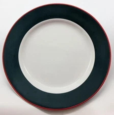 Set of 4 Furio Christmas  Forest Green w/Narrow Red Rim  Dinner Plates