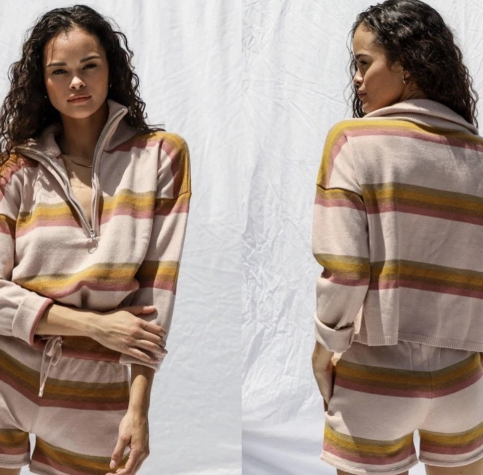 Jen’s Pirate Booty Chill Out Conjunto Pantalones Cortos y Suéter a Rayas Alpinas Suiza Pequeño Foto 2 de 4