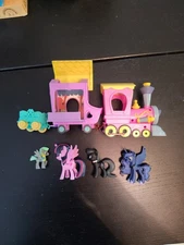 My Little Pony Friendship Express Train Set With 4 Various Ponies Lot