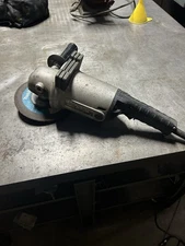 Makita 180mm Disk Grinder, Model: GA7001L 6,000 RPM. Corded Electric, Used