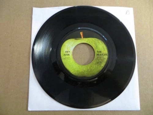 The Beatles – Hey Jude / Revolution - 1968 - Apple Records 2276 7" Single VG+